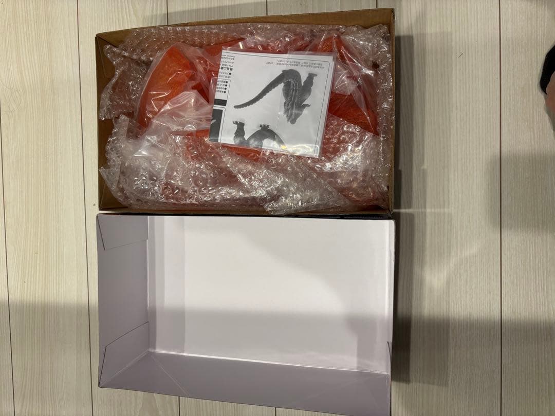 東宝30cmシリーズ 酒井ゆうじ造形コレクション ゴジラ1995香港上陸