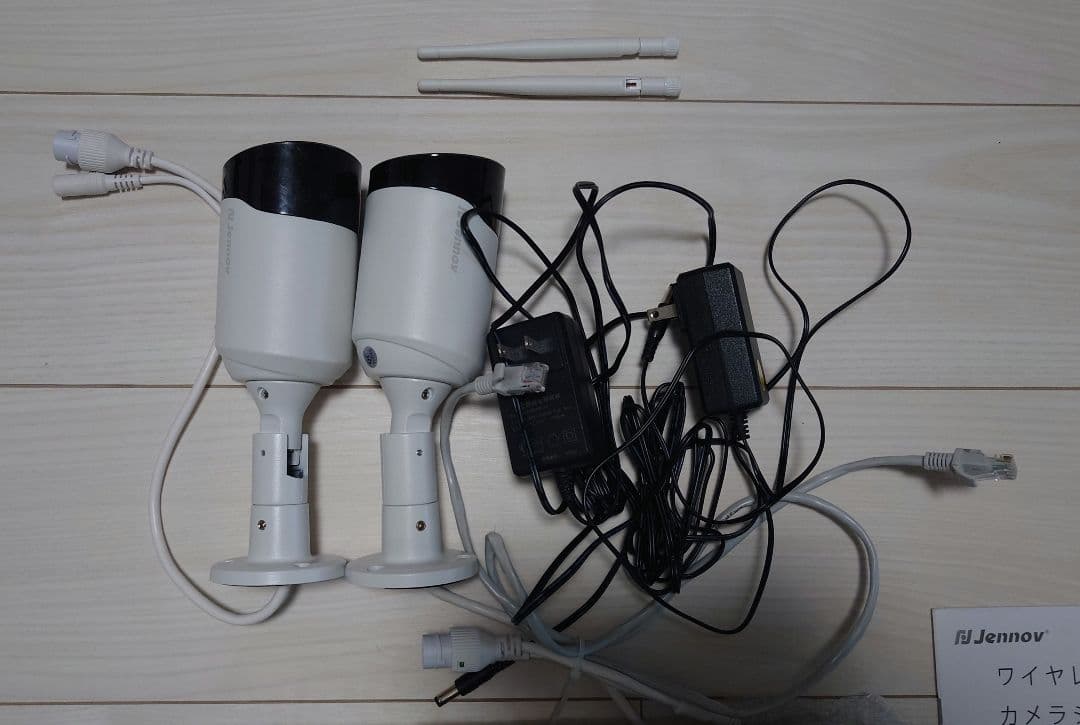 防犯カメラ 2台＋監視モニターセット（録画機能付き。HDDなし）