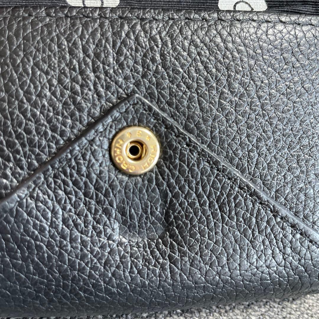 【MARY QUANT】ミニウォレット　財布　レター型　ブラック