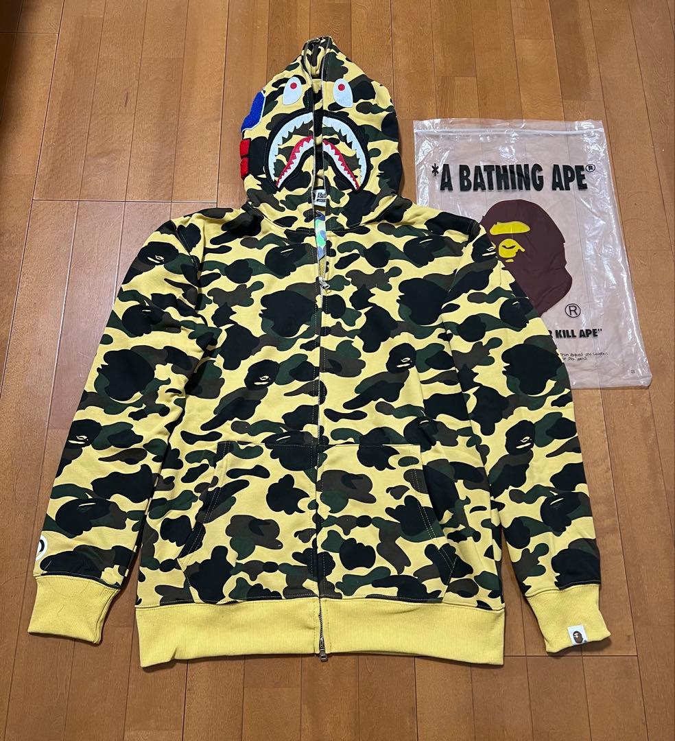 A BATHING APE カモフラージュパーカー