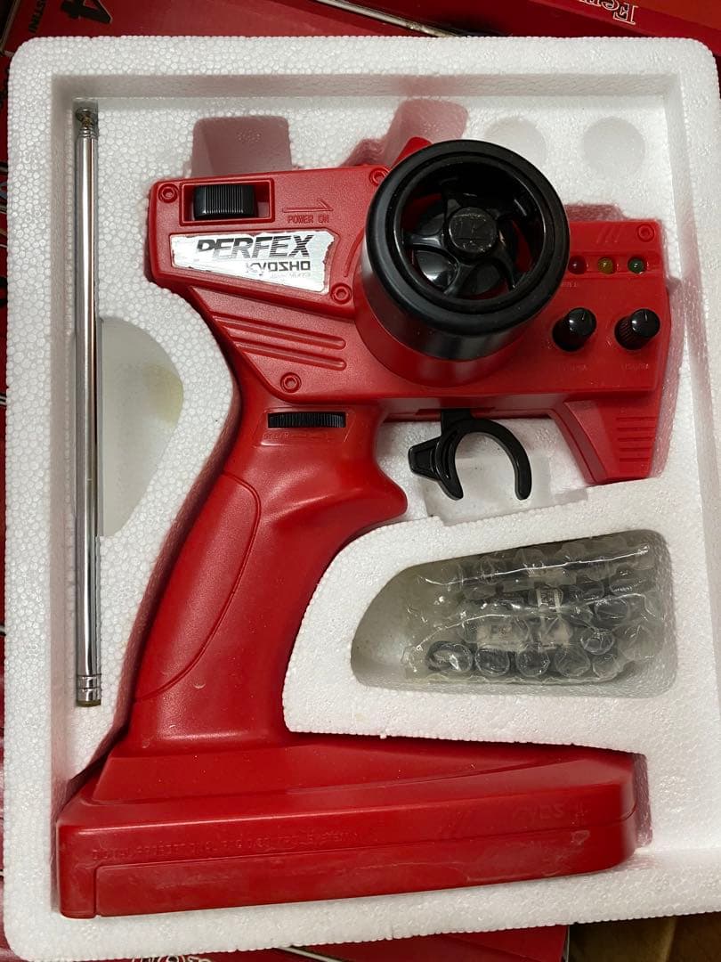 在庫一掃SALE‼️レア⭐️創刊フェラーリF2004 97巻　*1048