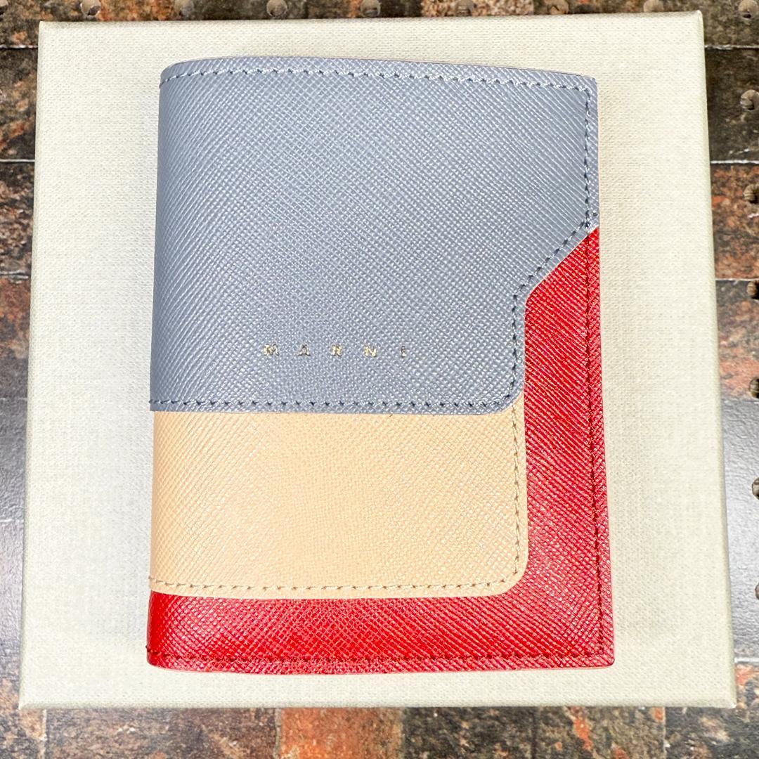 【極美品】◆MARNI◆マルニ 二つ折り財布 バイフォールド ウォレット