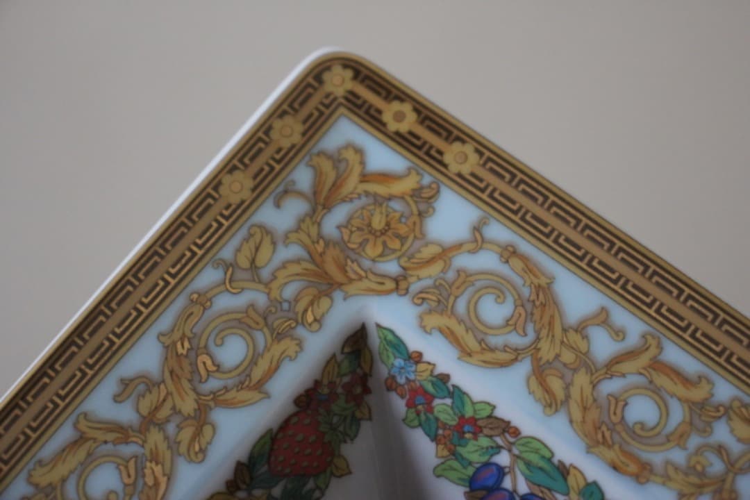 ローゼンタール×ヴェルサーチ　バタフライガーデン　スクエア　トレイ　飾皿