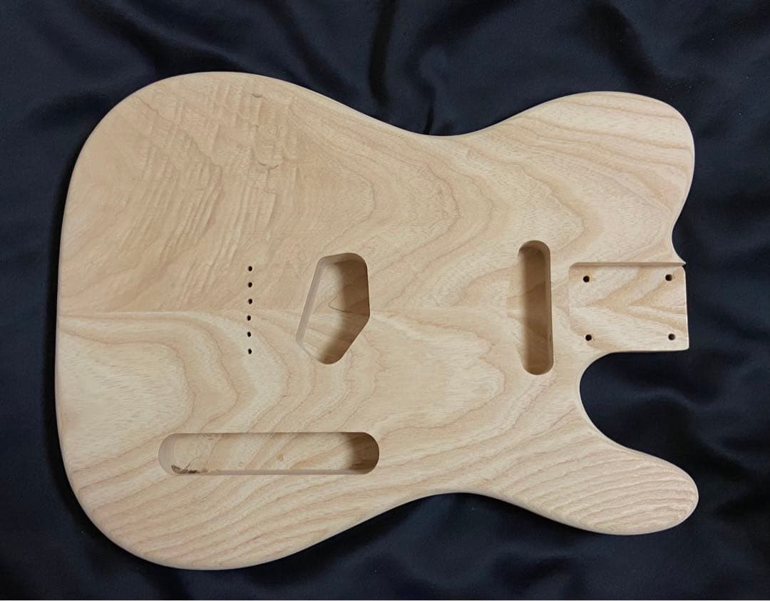 テレキャスターボディ　2ピース　アッシュ　未塗装　（No91）　ギター　ボディ