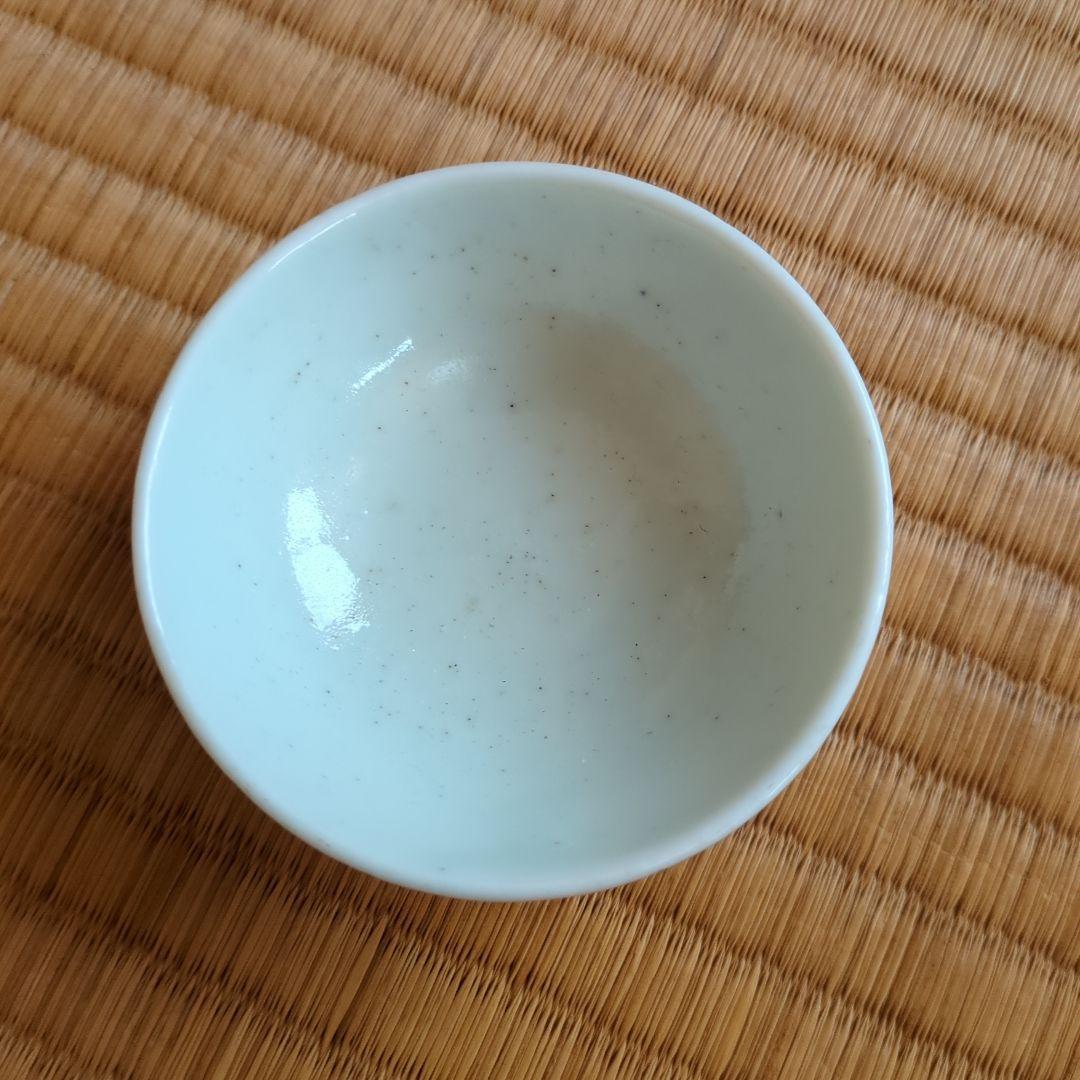 白い陶器の小皿　初期伊万里　古伊万里