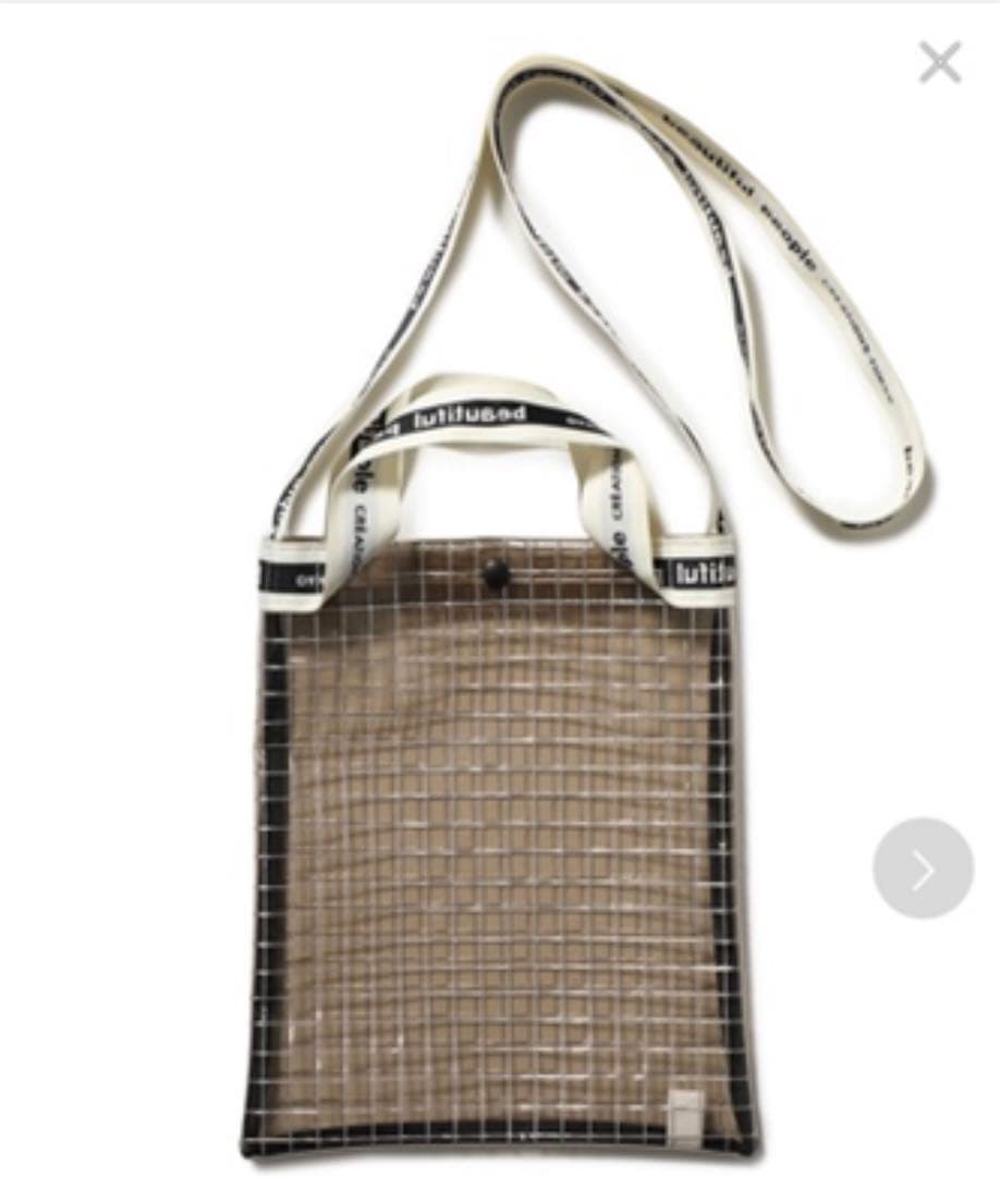 beautiful people サコッシュ