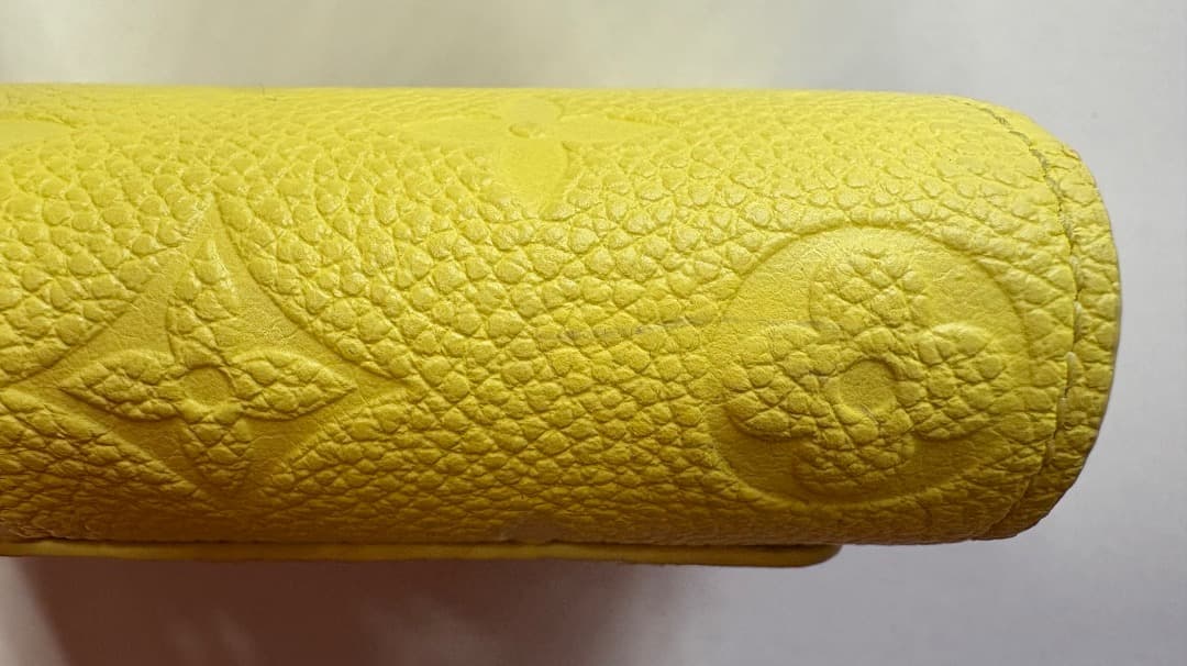 LOUIS VUITTON ポルトフォイユ クレア