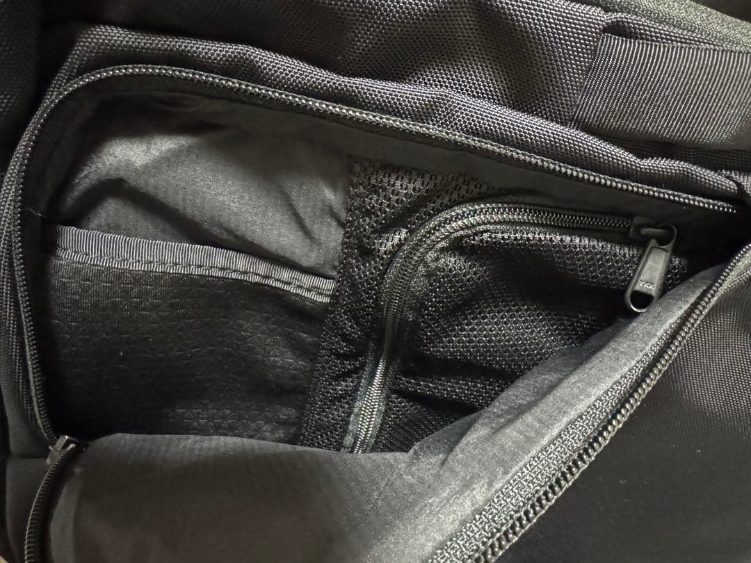 バッグ THE NORTH FACE Shuttle 3Way Daypack