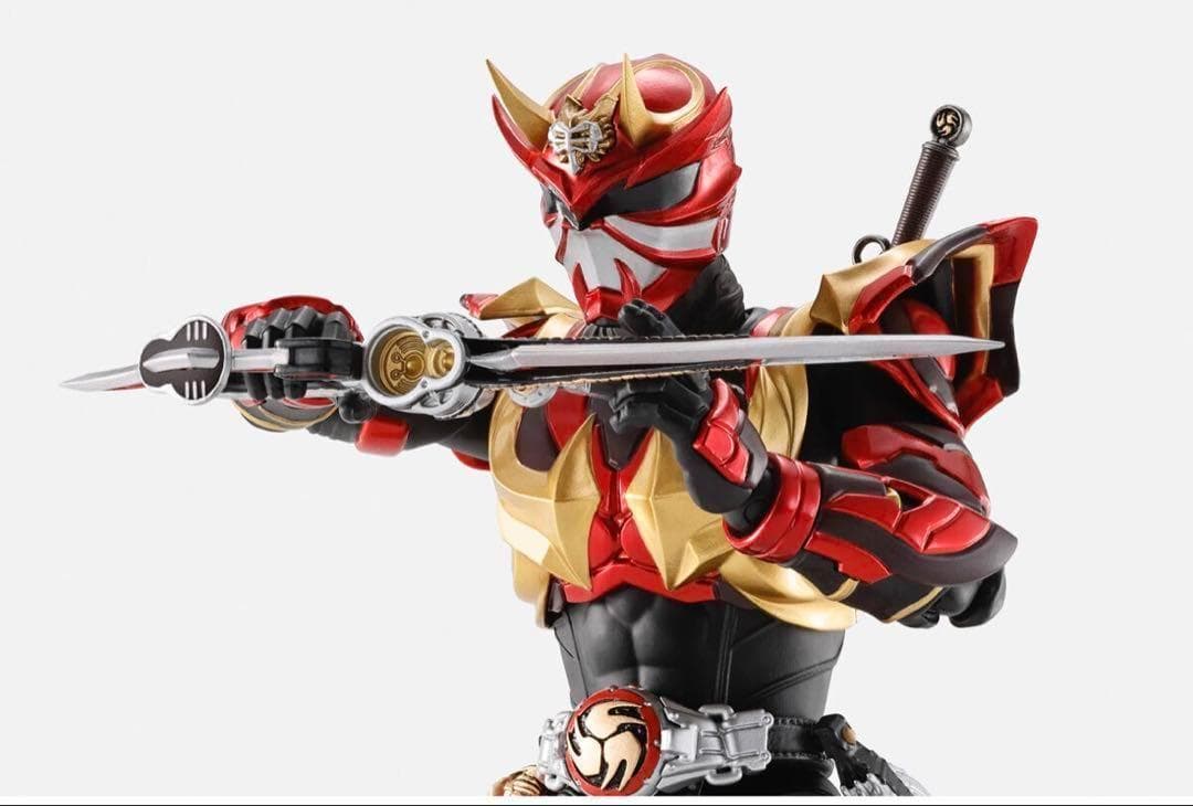 【新品未開封】S.H.Figuarts（真骨彫製法） 仮面ライダー装甲響鬼×3