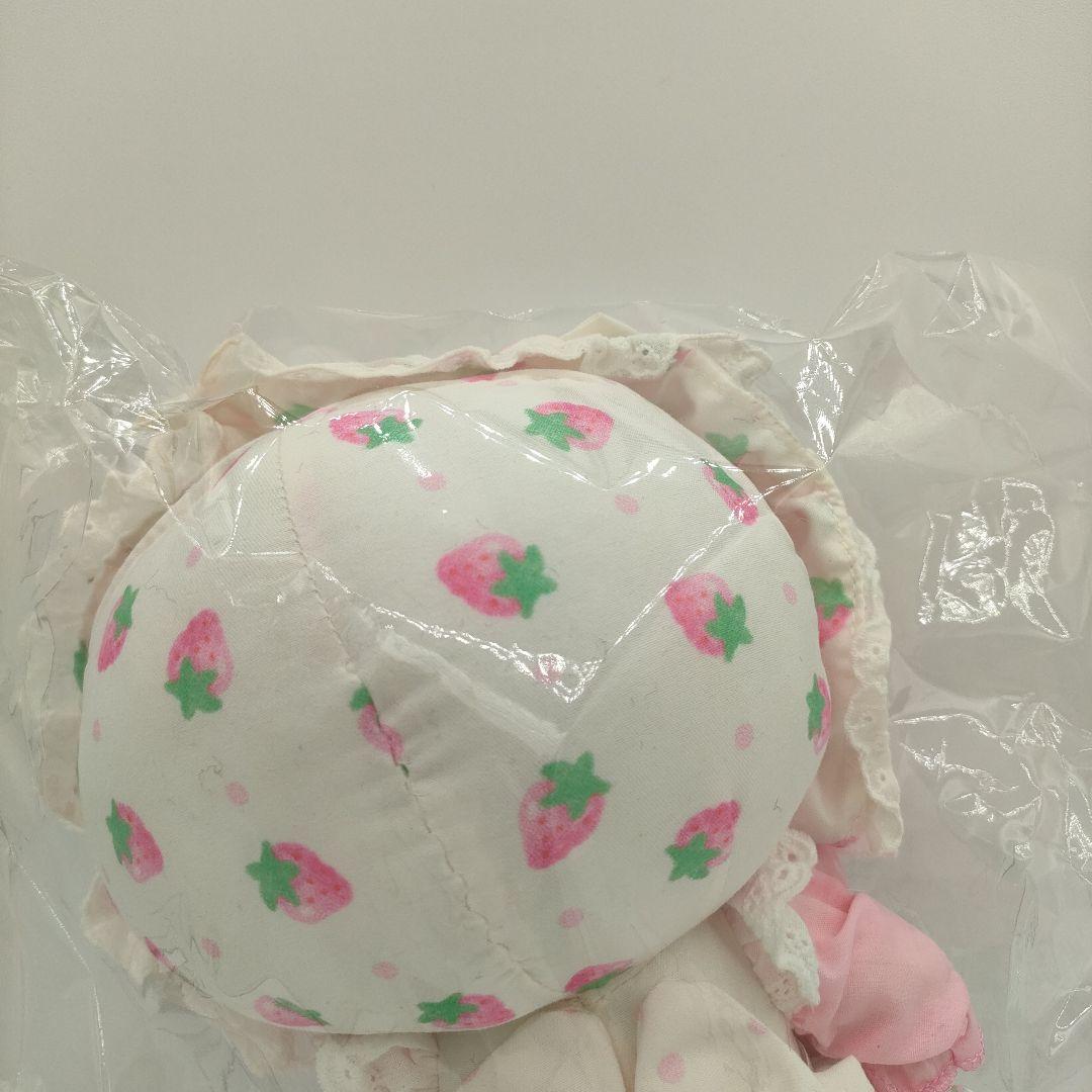 【激レア】キティ✖︎ストロベリーショートケーキ　ぬいぐるみ　イチゴ　サンリオ