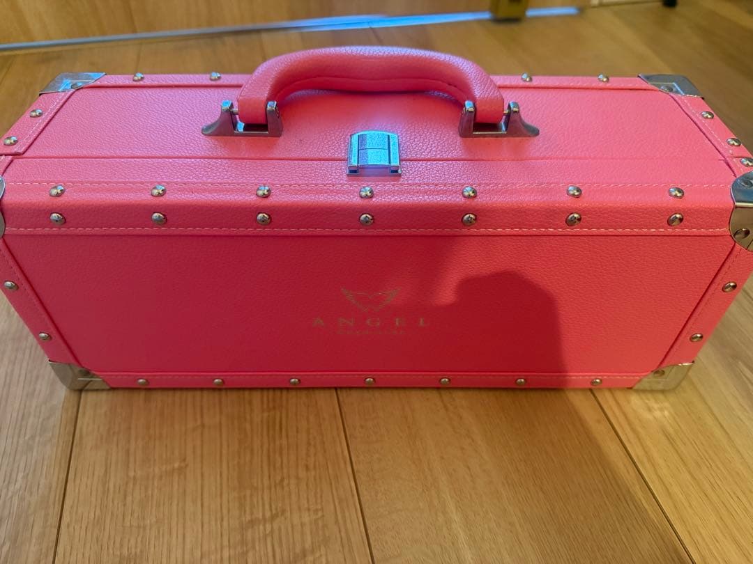 にゃんこANGEL シャンパン 青 赤 黄色 ピンク