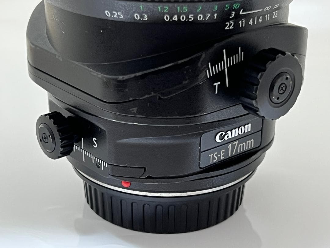 Canon TS-E 17mm f/4 L レンズ　中古