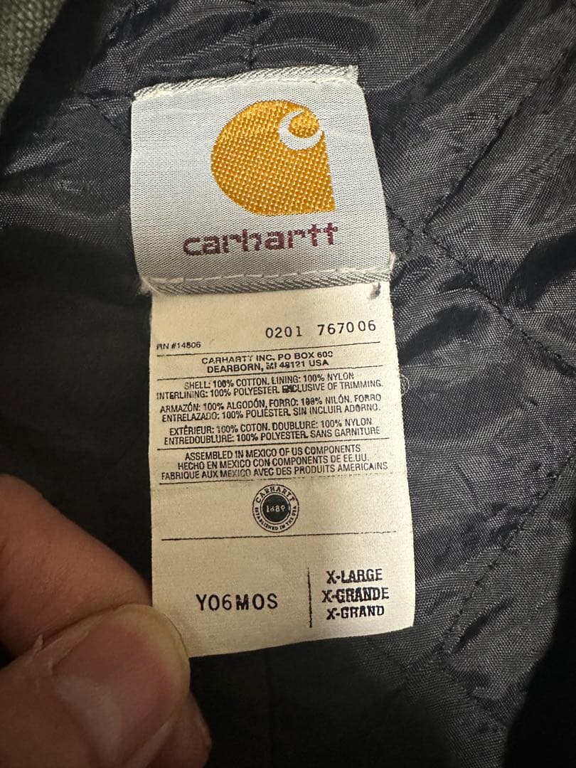 Carhartt アクティブジャケットグリーン　ユースXL(メンズXS〜S相当)