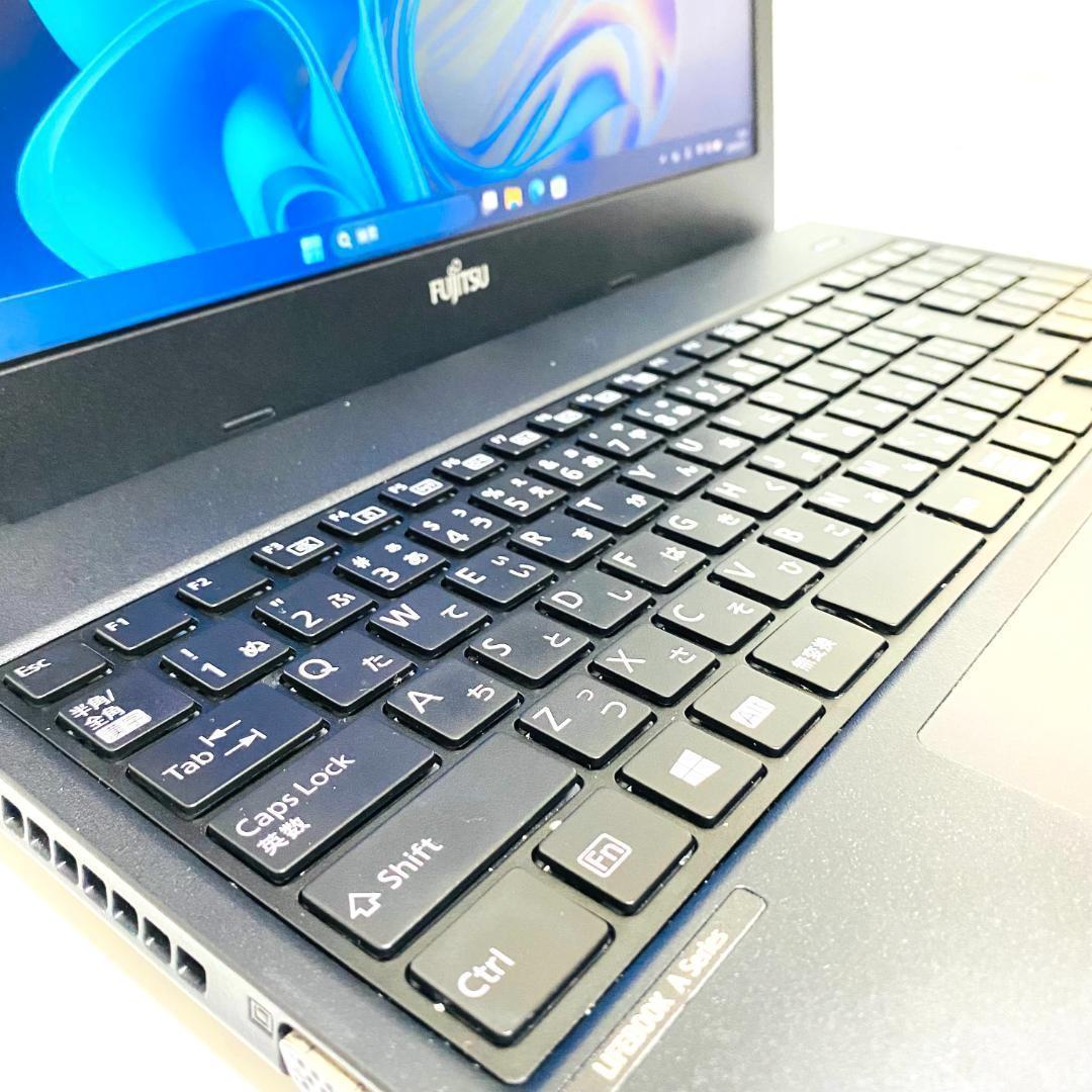 2019年製 第8世代 富士通 ノートパソコン　Windows11　SSD