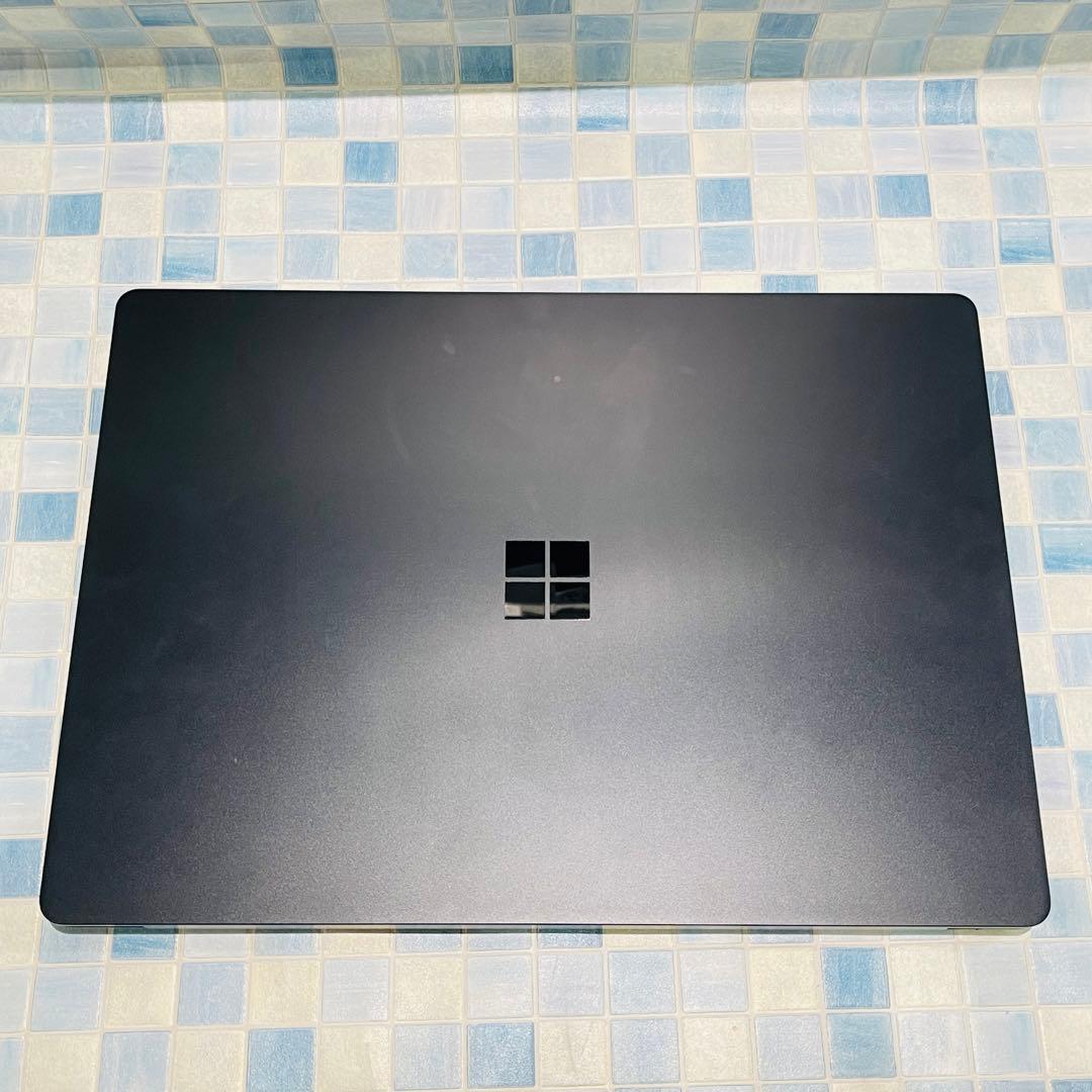 Windowsノート本体 Microsoft Surface Laptop 2 SSD 256GB 8GB