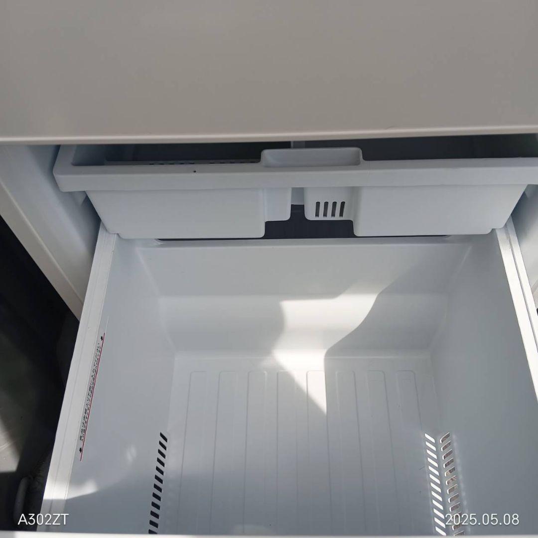 5471◀送料設置無料　三菱　大型冷蔵庫　人気モデル　300L