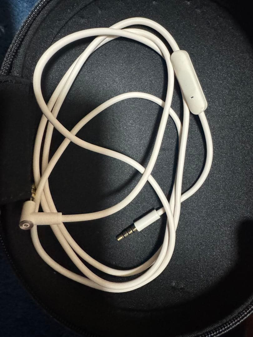 ヘッドホン Beats Studio3 Wireless Special Edition