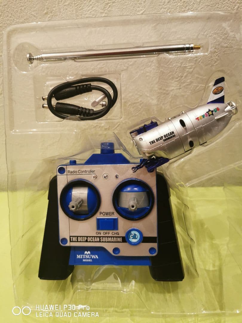 希少☆ミツワモデル 超小型 R/C 深海潜水艇 トイザらス限定