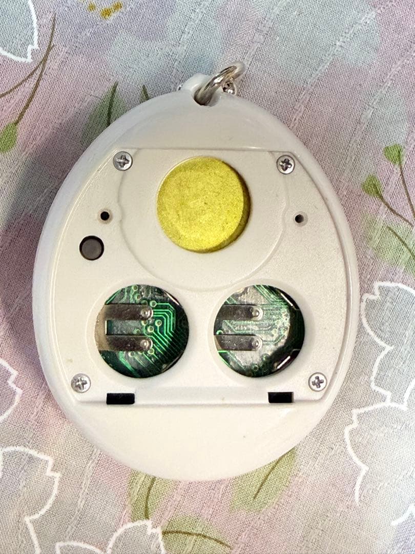 【動作確認済】デビルっちのたまごっち 白