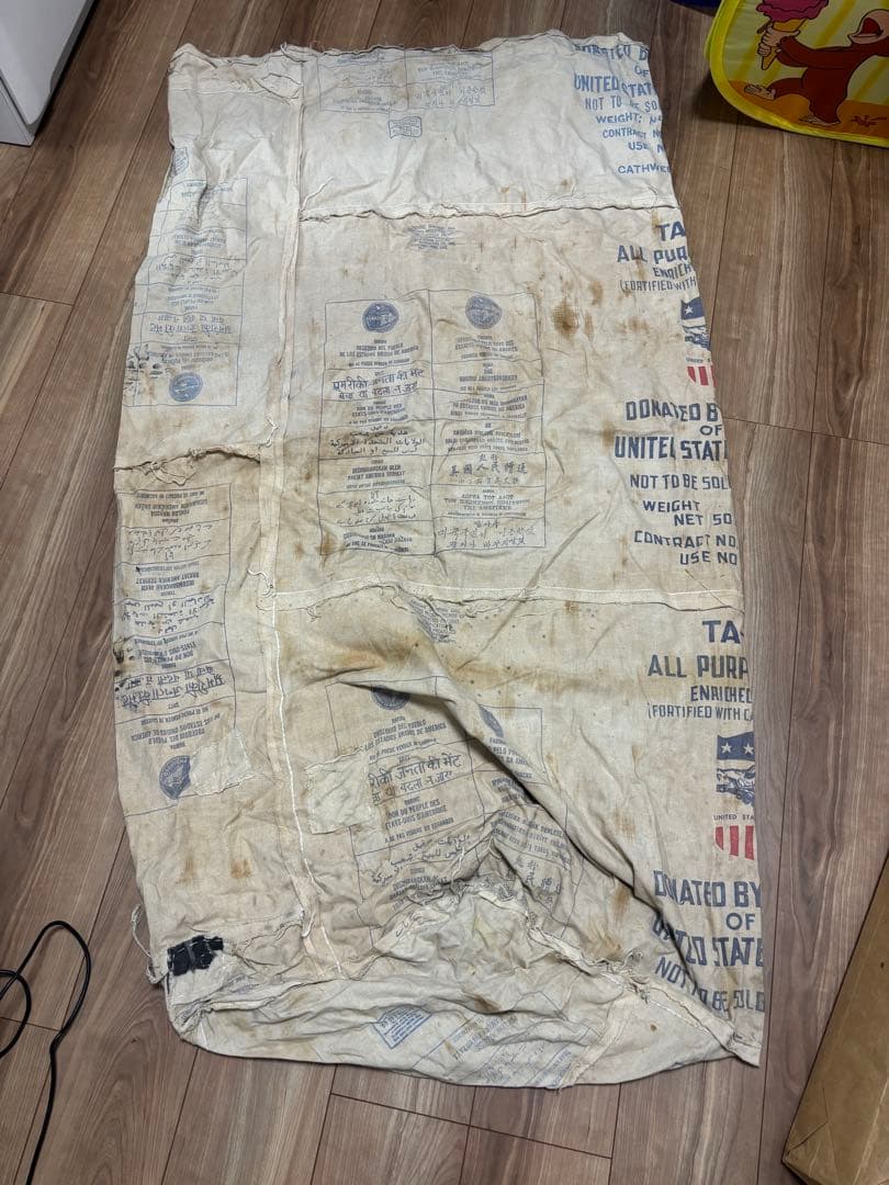 大版　古布　アメリカ国旗デザインの布　小麦袋