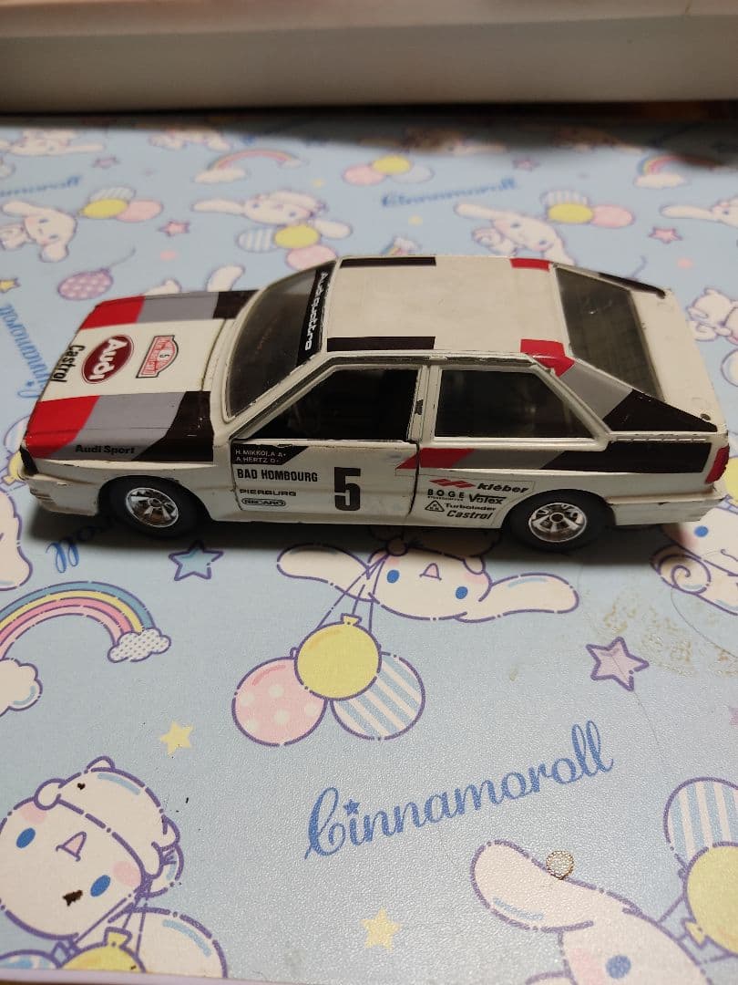 ブラーゴ　AUDI QUATTRO 1/25　ラリー