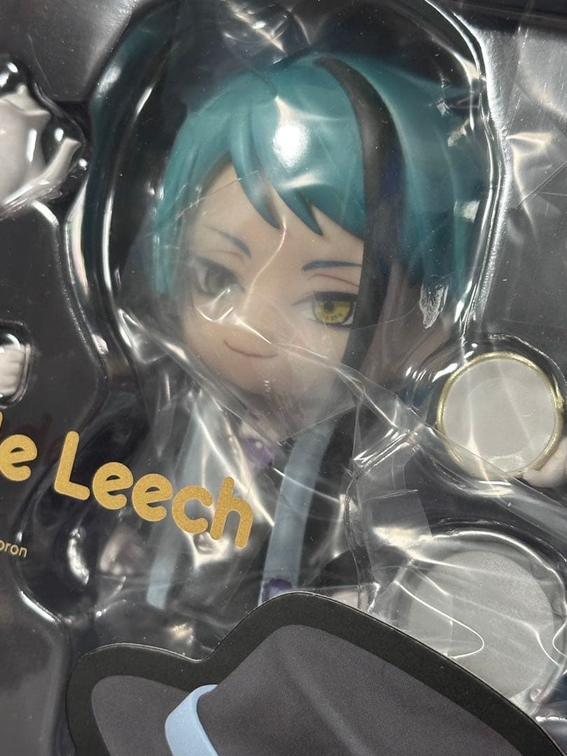 ツイステッドワンダーランド　ジェイド　ねんどろいど