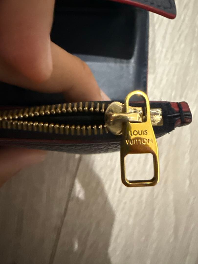 ルイヴィトン ポルトフォイユ カプシーヌ コンパクト　マリーヌルージュ