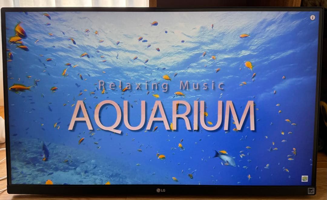 美品 LG 27UP650-W UHD Monitor 27型 4Kモニター