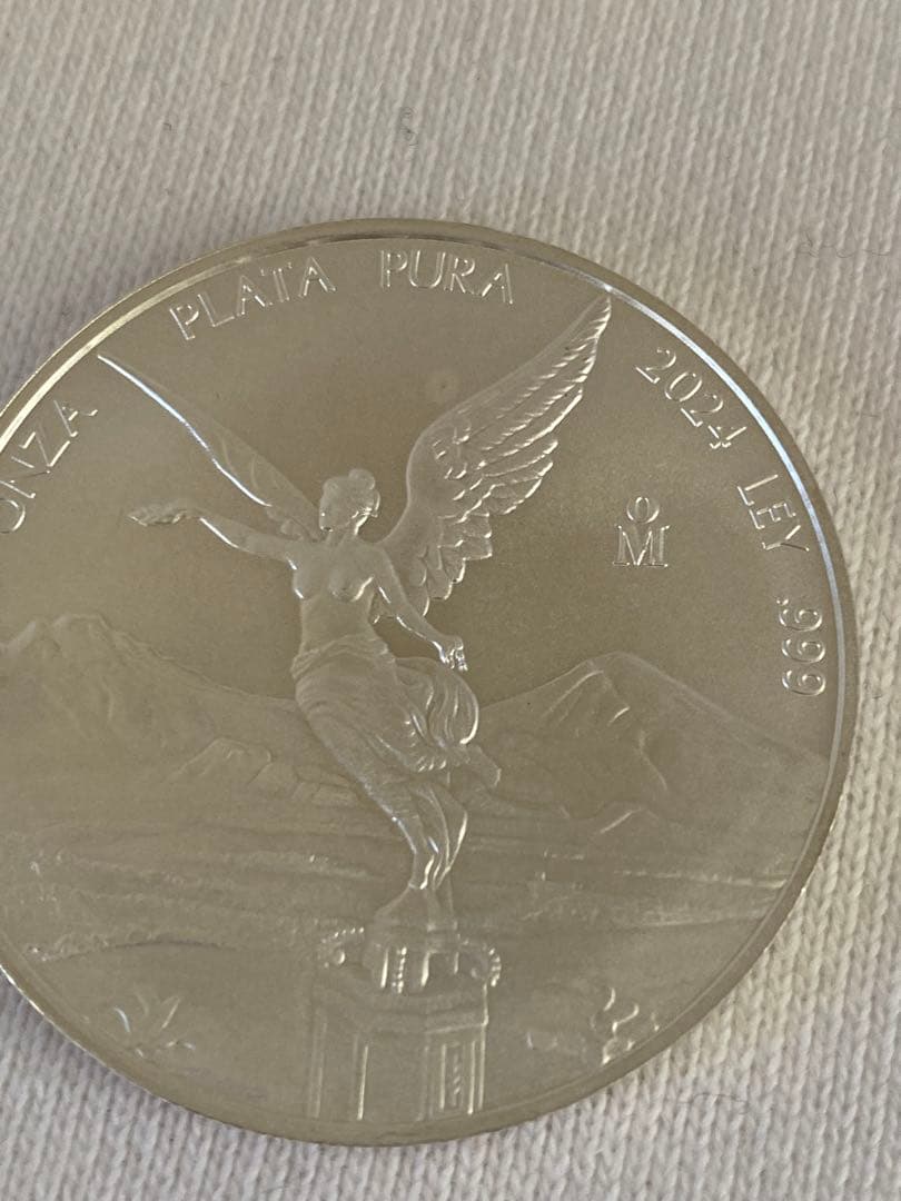 未使用 リベルタド銀貨 2024 1oz 純銀 .999 メキシコ