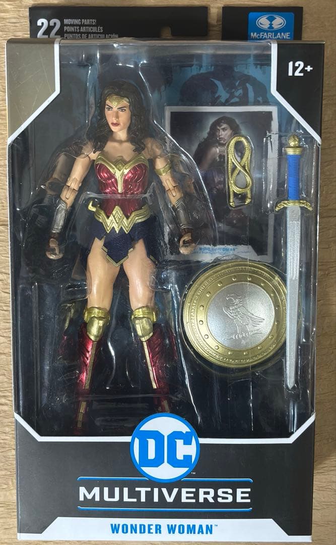 新品未開封 DCマルチバース　ワンダーウーマン　バットマン　スーパーマン　BVS