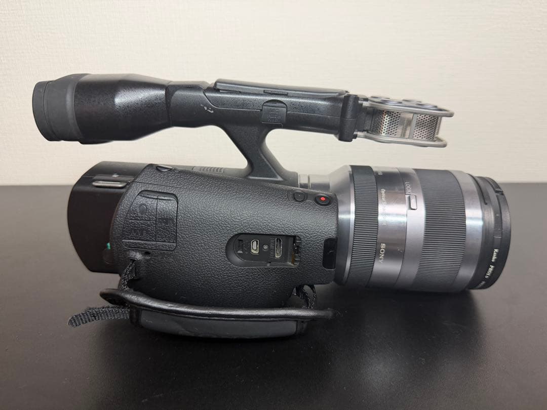 【中古品・美品】Sony NEX-VG20Hレンズキット デジタルビデオカメラ