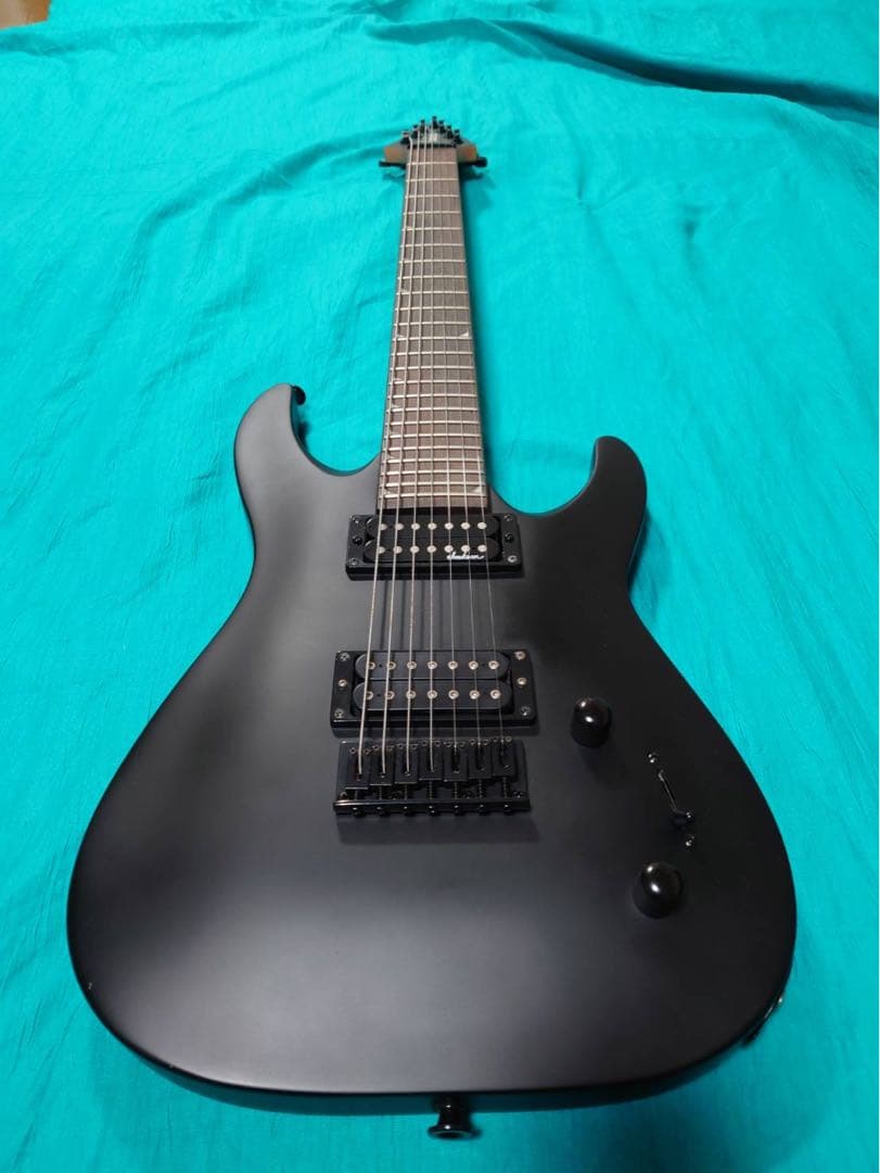 Jackson JS Series Dinky Arch Top JS22-7