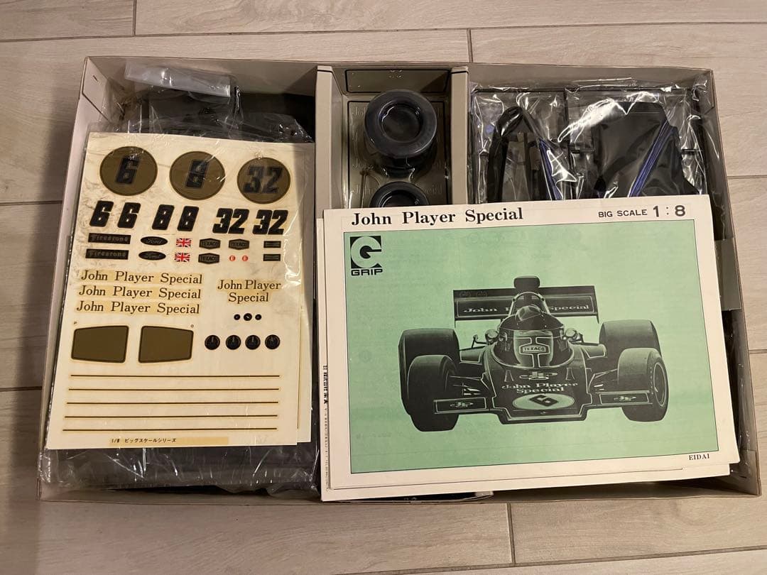 t*y様 ジョン.プレイヤースペシャルJohn Player 1:8