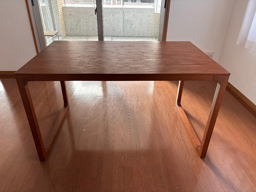 Kenta／IDEE マルー ダイニングテーブル 1300