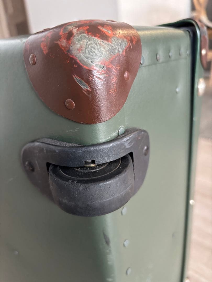 グローブトロッター　トランク