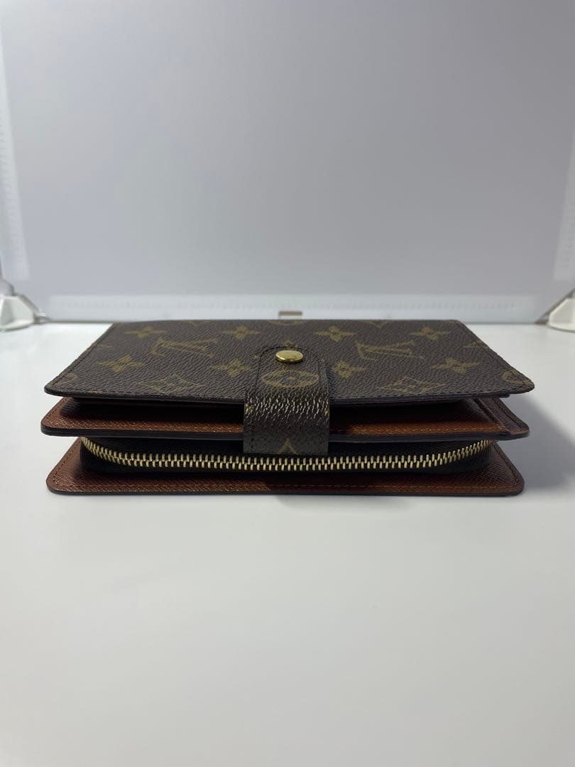坂712-180 Louis Vuitton 二つ折り財布 ポルトパピエ
