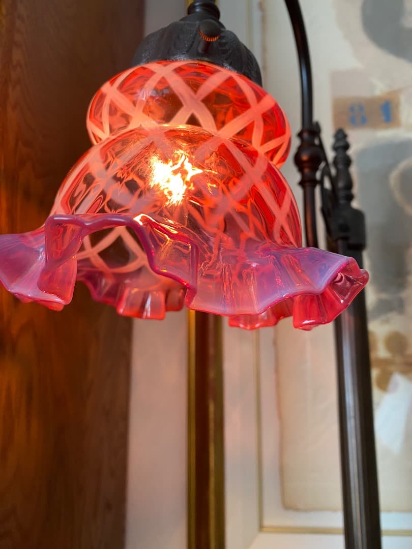 OLD FENTON レア　クランベリー　オパールセント　ガラスシェード