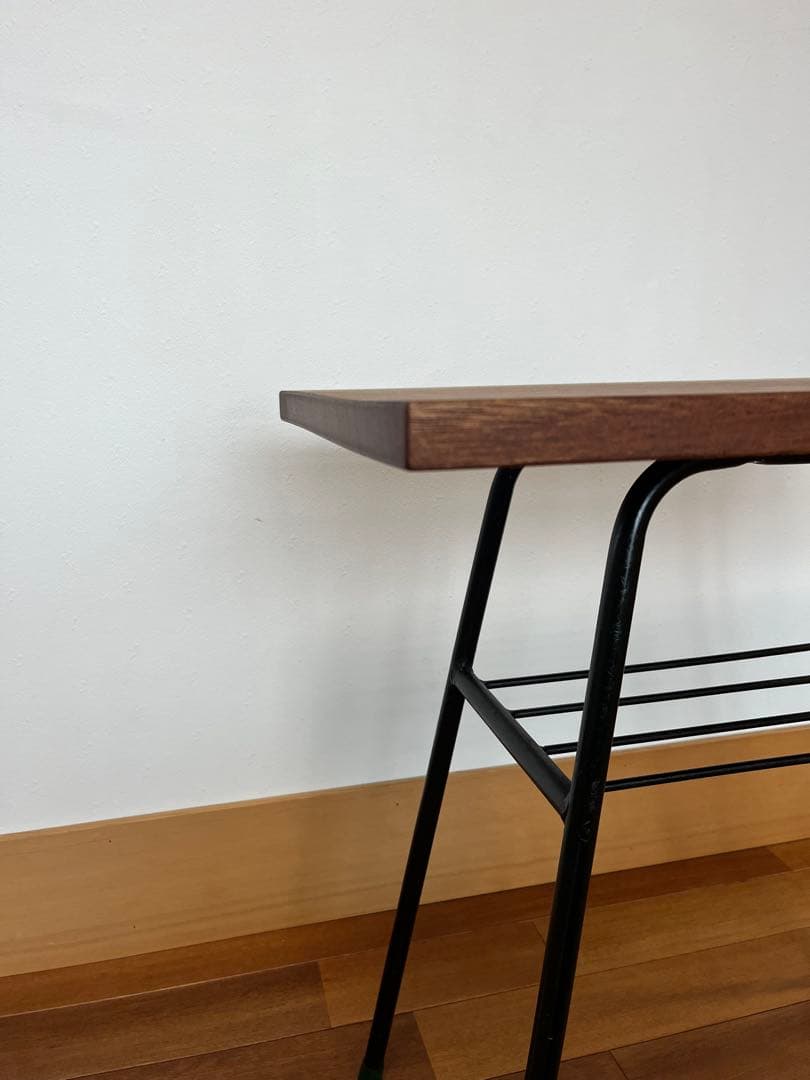 サイドテーブル　レトロ　鉄脚　無垢材