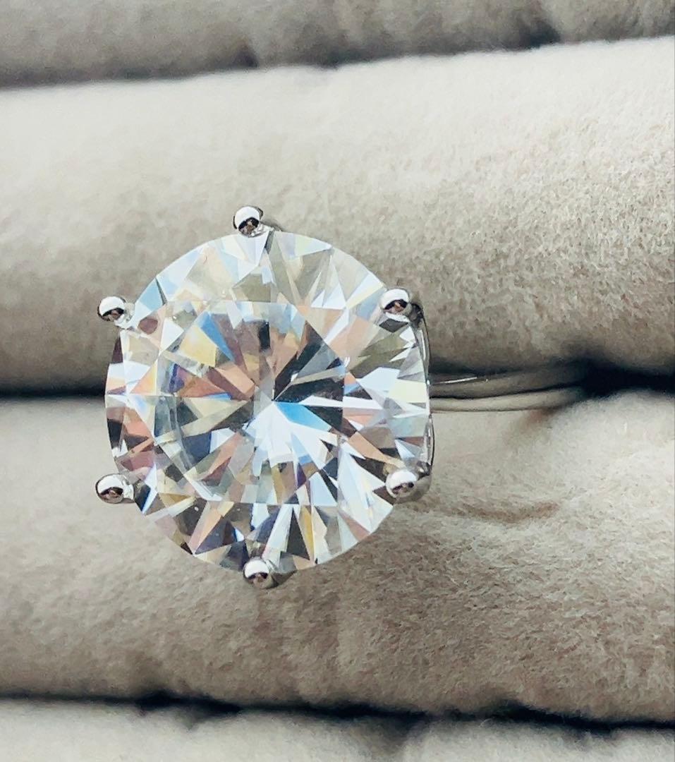 リング　指輪　モアサナイト　シルバー925 フリーサイズ　10ct