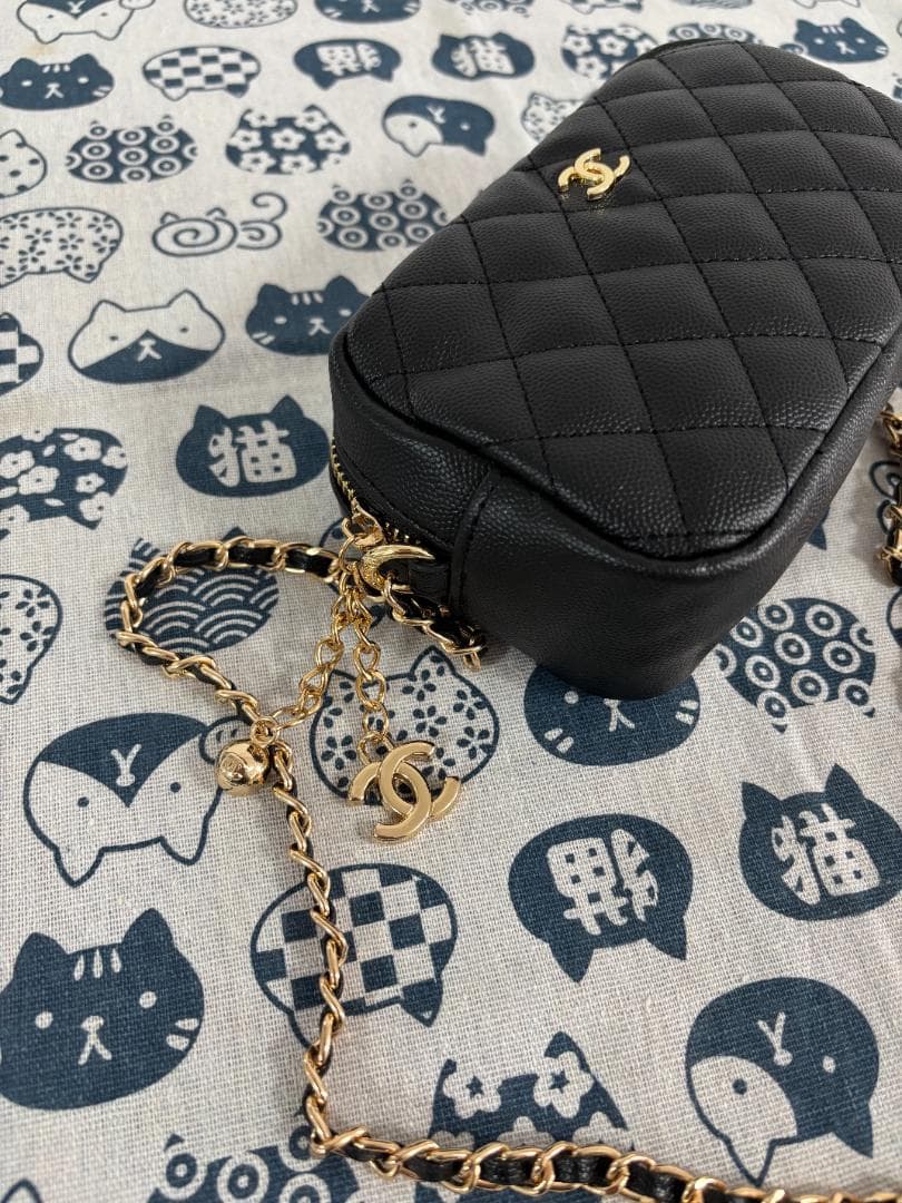 ☆大人気☆ブラック キルティング ショルダーバッグ