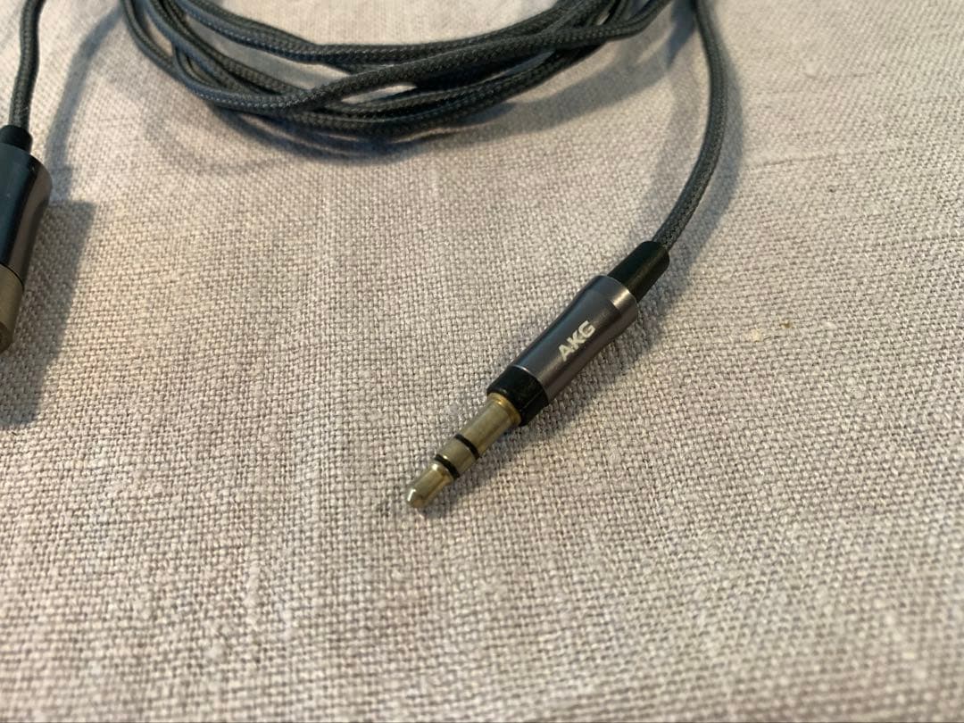 AKG C200 ヘッドホン・アップグレード・リケーブル