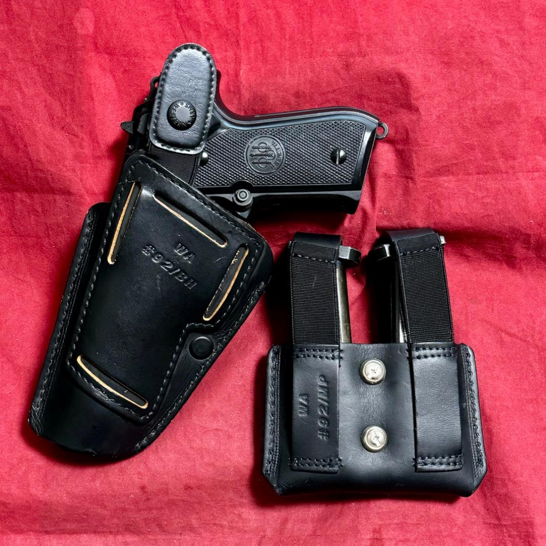 整備済 黒革製 ベレッタ M92F用 ヒップホルスター＆マガジンポーチ セット