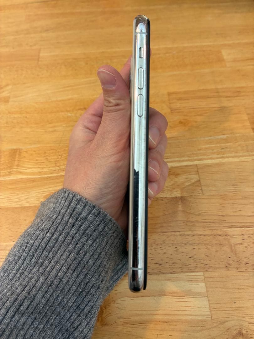 【ジャンク】Apple iPhone 11 Pro シルバー 本体