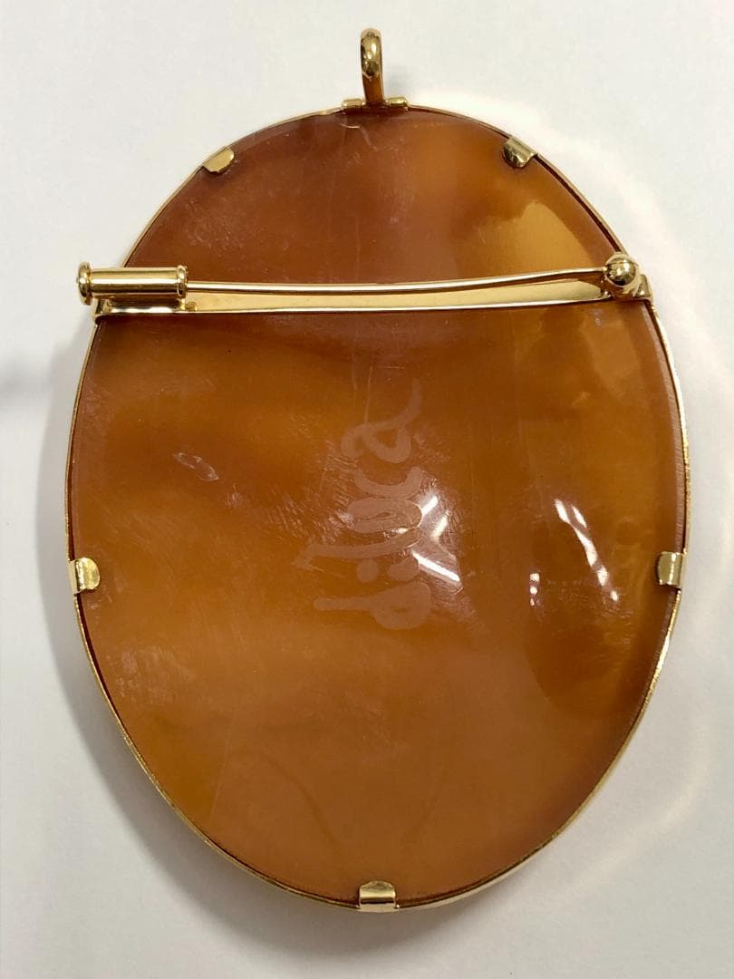 ◆シェルカメオ◆K18◆ペンダント◆ブローチ◆東京三越◆子犬◆