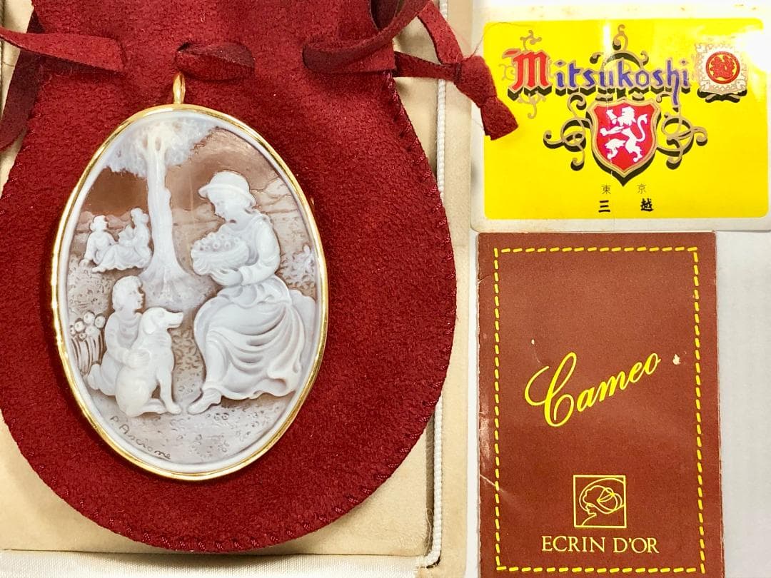 ◆シェルカメオ◆K18◆ペンダント◆ブローチ◆東京三越◆子犬◆