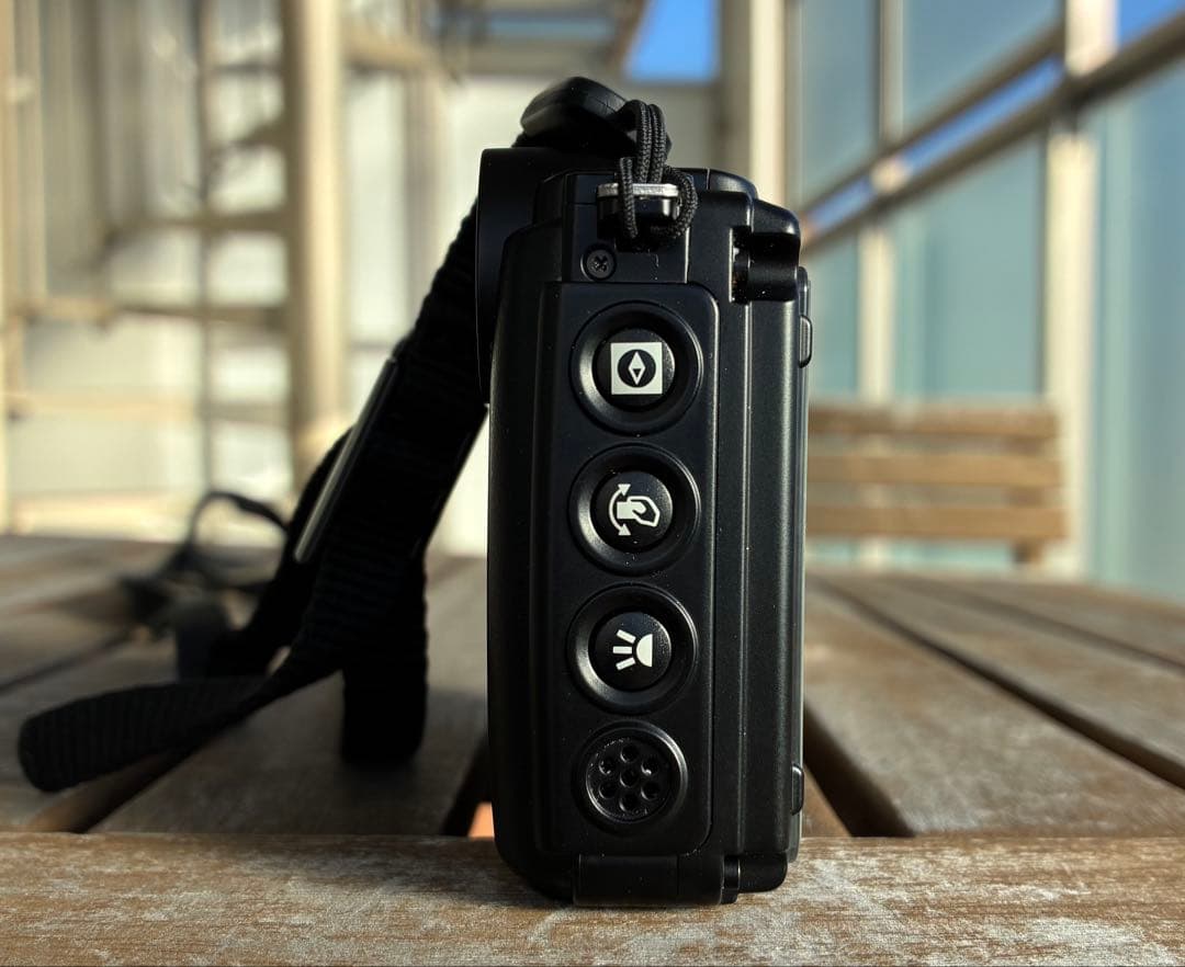 Nikon COOLPIX W300防水デジタルカメラ