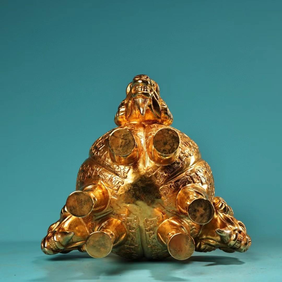 中国古美術・旧蔵鎏金三羊花瓶・純銅细密彫・純手作り・高浮彫・置物・観賞瓶・文房具