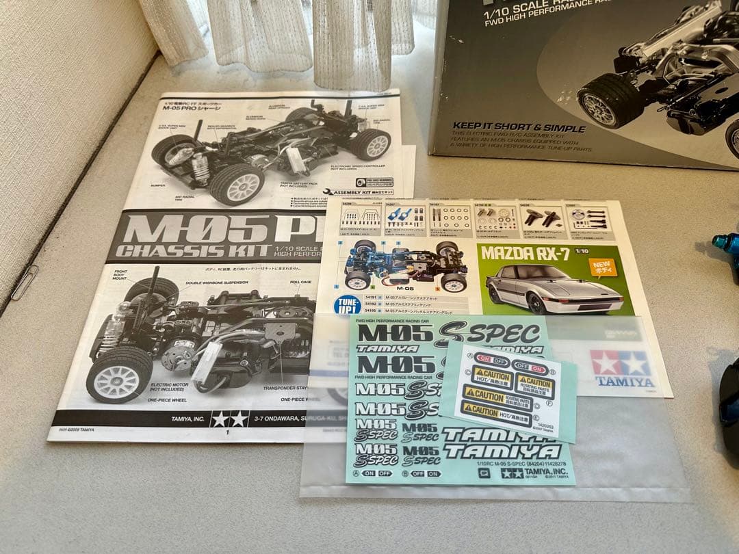 タミヤ　M05 S SPEC 1/10シャーシキット　オプション多数装置！