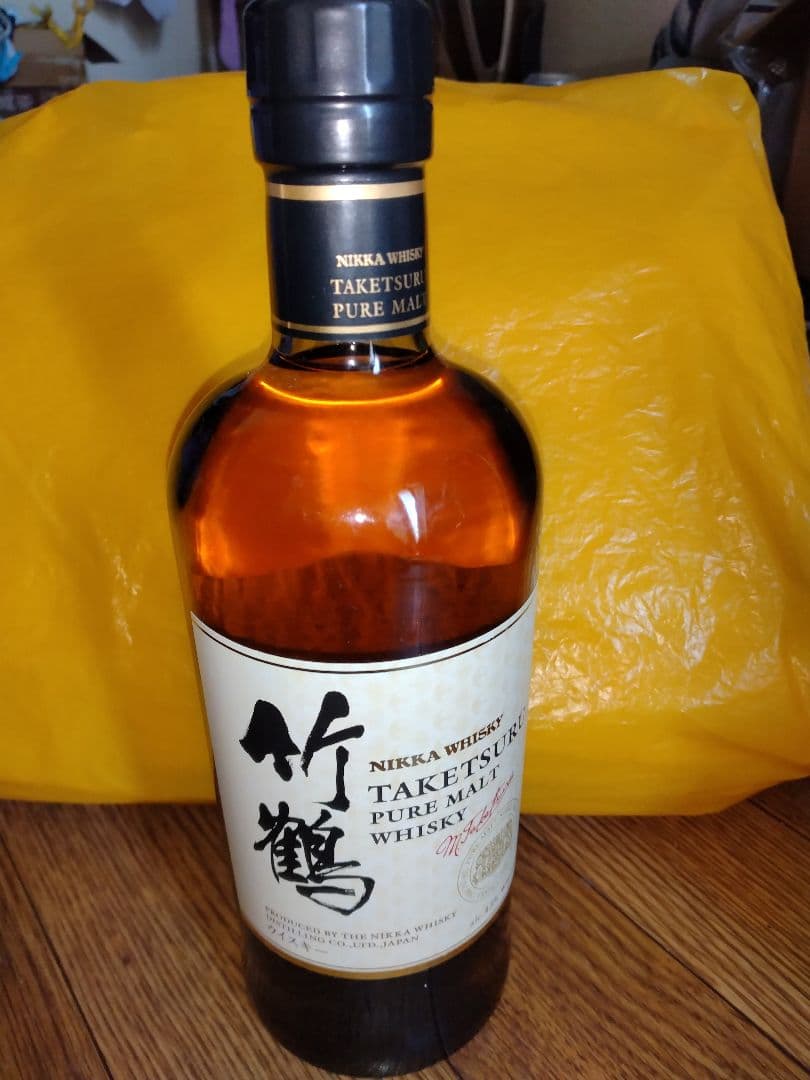 竹鶴　ウィスキー　ニッカ　ピュアモルト