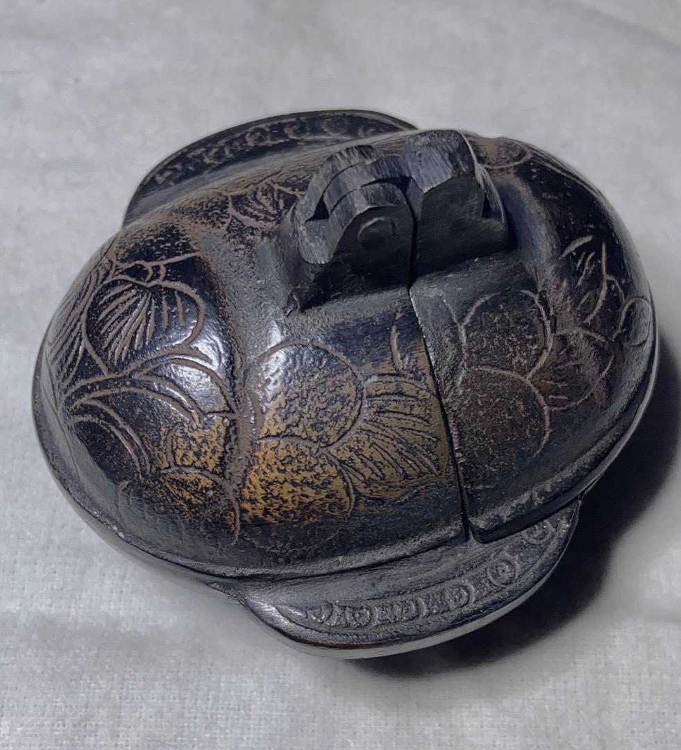 燭台　　金属製時代物携帯用燭台  アンティーク 稀少  仏具骨董